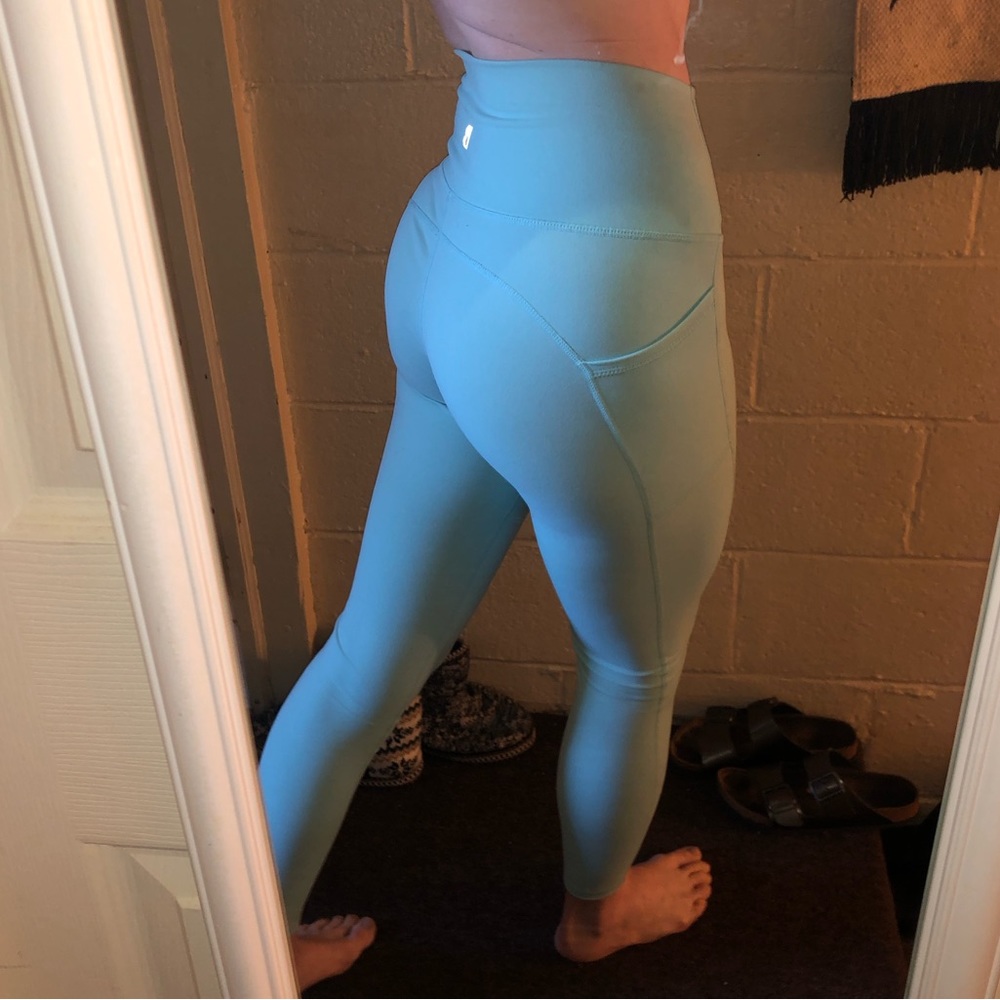 Buff Bunny leggings